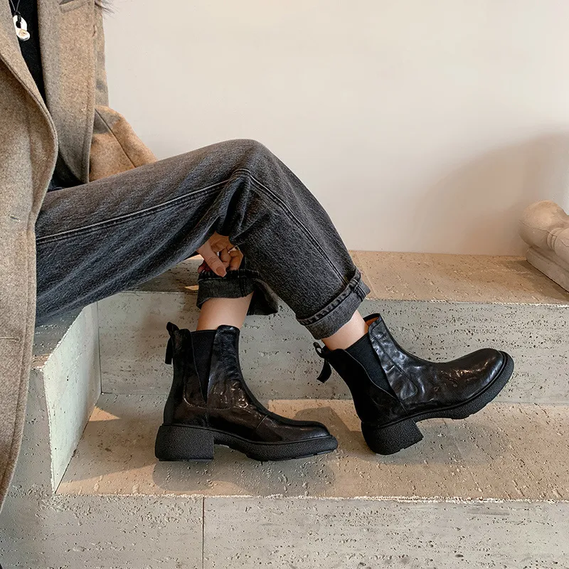 Retro Fashionable Martin Boot-4