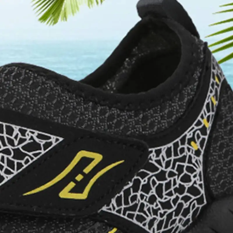 Casual Lightweight River Trekking Shoes-3