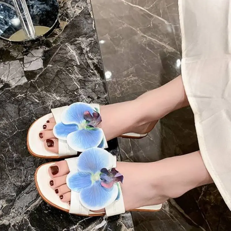 Simple Basics Flip Flops-2