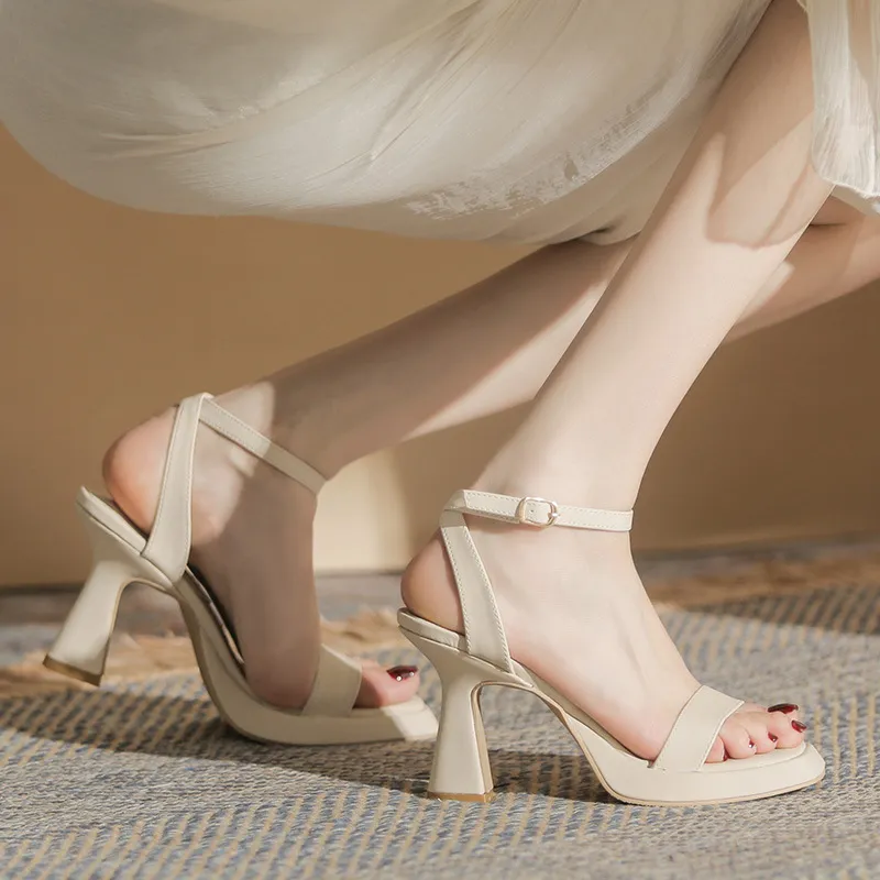 Elegant Plain High Heels-1