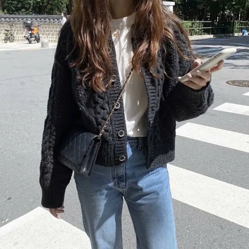 Retro Loose Sweater Women-1