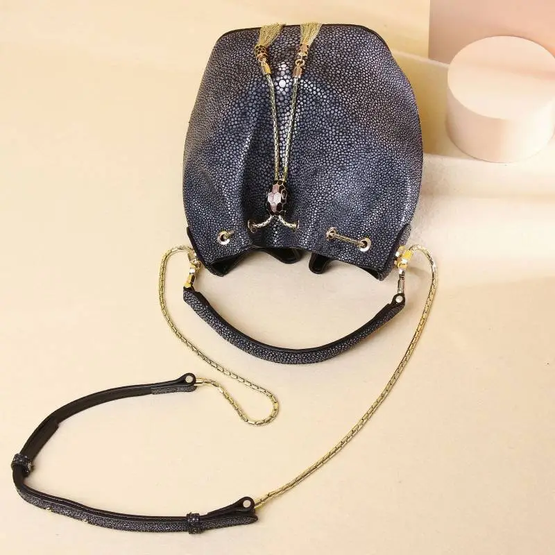 Elegant Basics Crossbody Bag-2