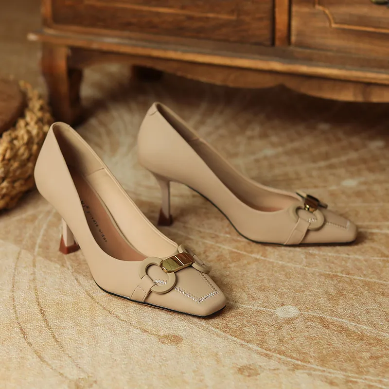 Retro Plain High Heels-2
