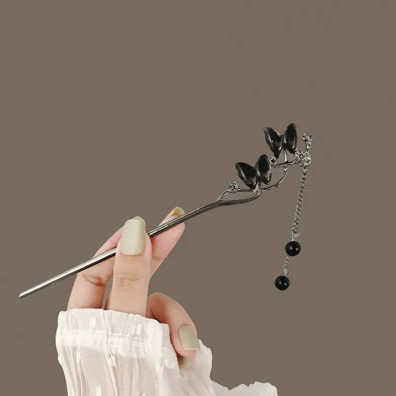 Simple Butterfly Hairpin-1