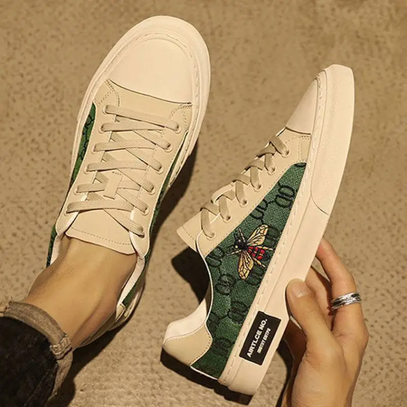 Casual Sports Breathable Stylish Skateboarding Shoes-1