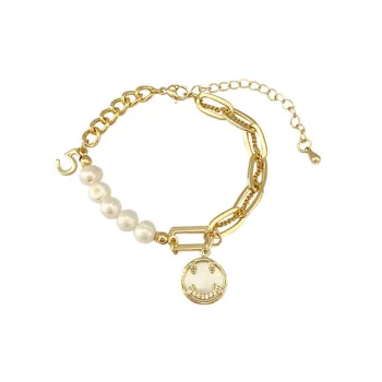 Fashionable Pearl Bracelet