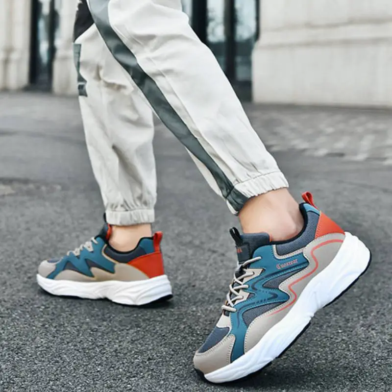 Sporty Breathable Running Shoes-7