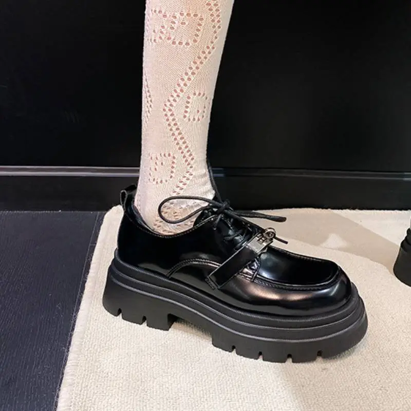 Elegant Fashionable Loafer-7