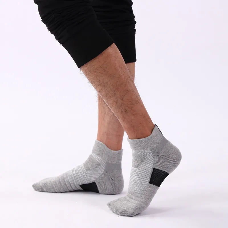 Simple Sporty Terry Fabric Socks-3