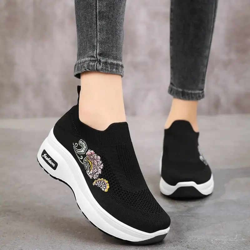 Casual Lightweight Platform Shoes-13