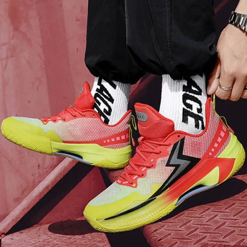 Sporty Breathable Running Shoes-1