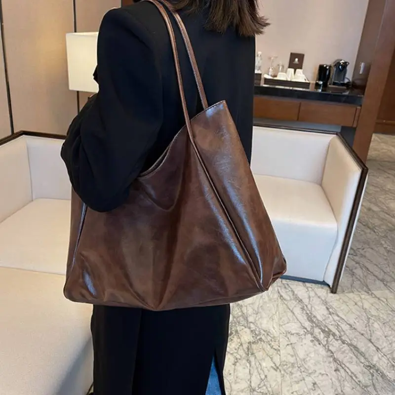 Casual Retro Shoulder Bag-1