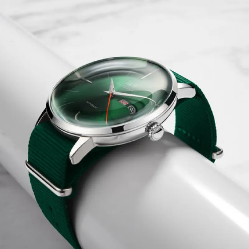 Fashionable Contrast Color Swiss Watch-4