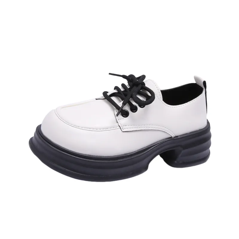 Retro Fashionable Loafer-3