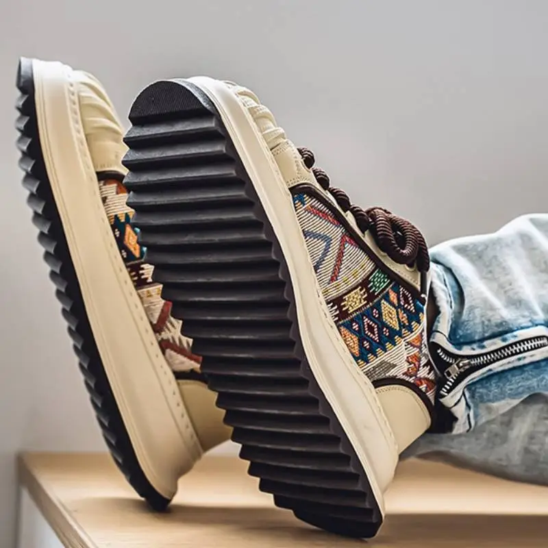 Sporty Contrast Color Lifestyle Shoes-2