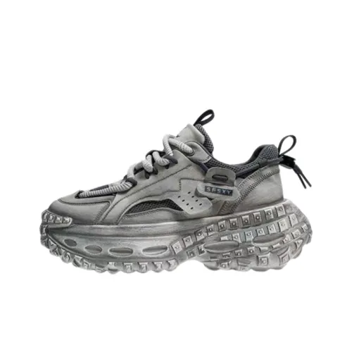 Trendy Thick Bottom Sports Shoes