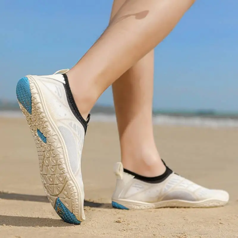Casual Lightweight River Trekking Shoes-4