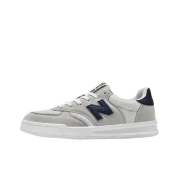 Fashionable Maximum Comfort Skateboarding Shoes