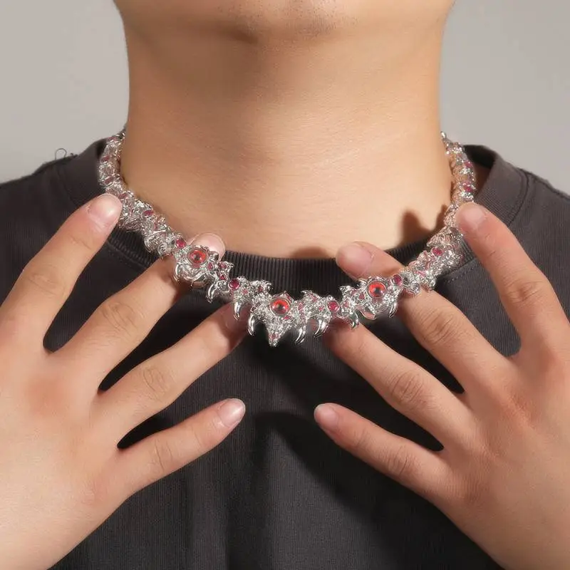 Funky Fashionable Necklace-1