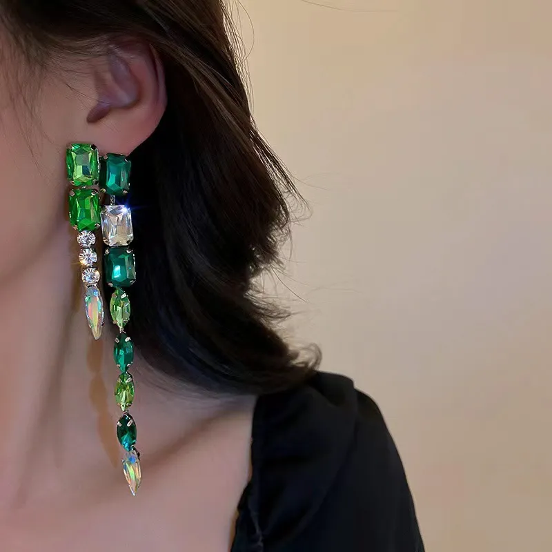 Retro Fashionable Earring-2