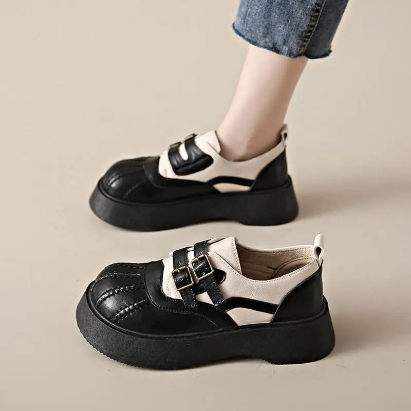 Fashionable Breathable Casual Loafer-9