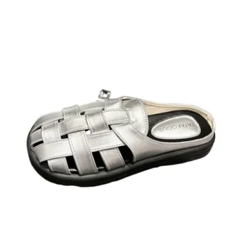 Fashionable Casual Slippers