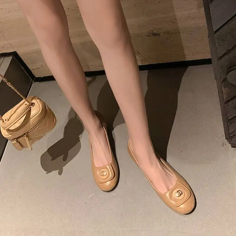 Basics Simple Mary Jane Shoes-4
