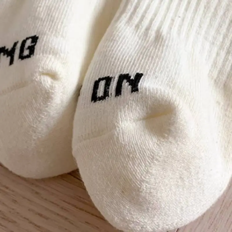 Fashionable Sporty Cotton Mid Calf Sock-7