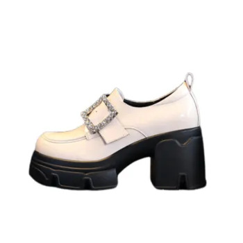 Simple Funky Loafer