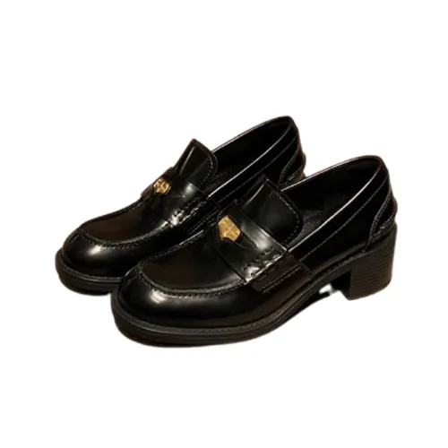 Fashionable Basics Mary Jane Shoes