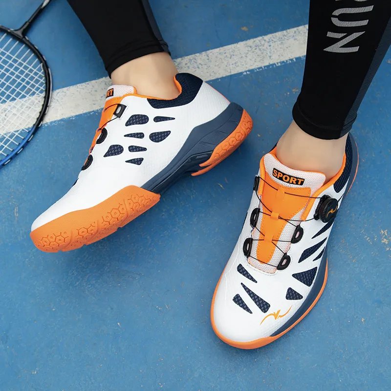 Sporty Simple Badminton Shoes-4