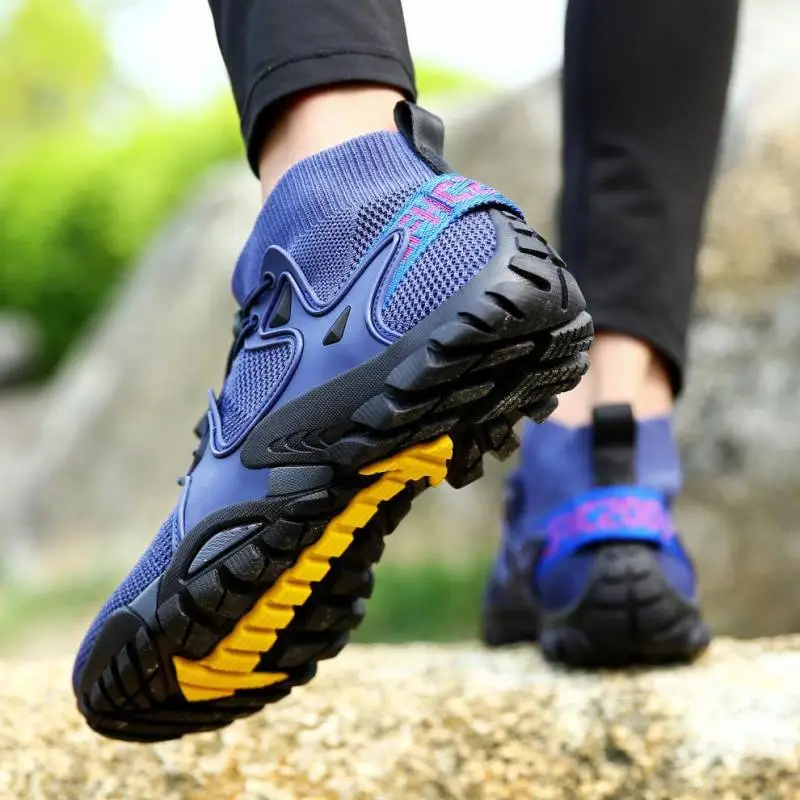Breathable Long Lasting Hiking Shoes-12