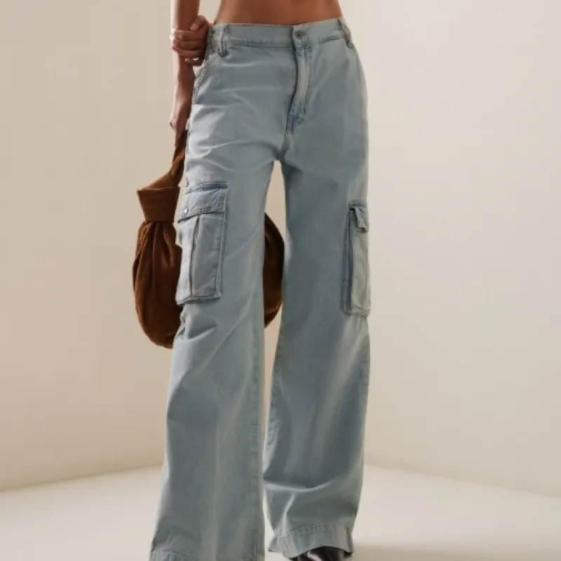 Casual Straight Leg Jeans-1