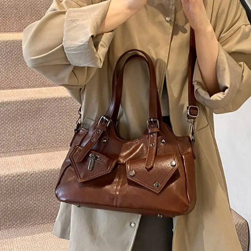 Contrast Color Retro Shoulder Bag-1