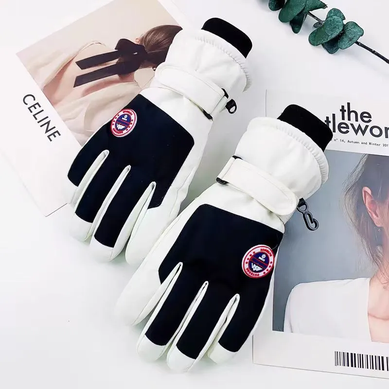 Simple Basics Ski Gloves-6