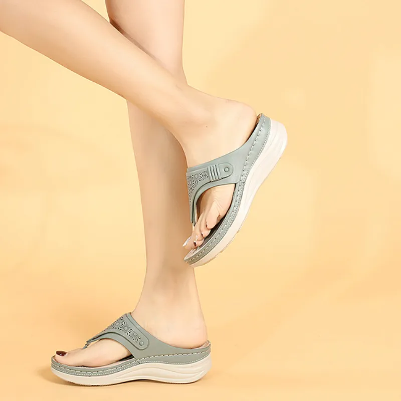 Casual Hollow Out Flip Flops-10