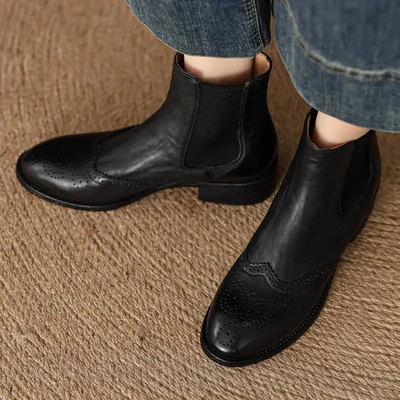 Retro Simple Chelsea Boot-4