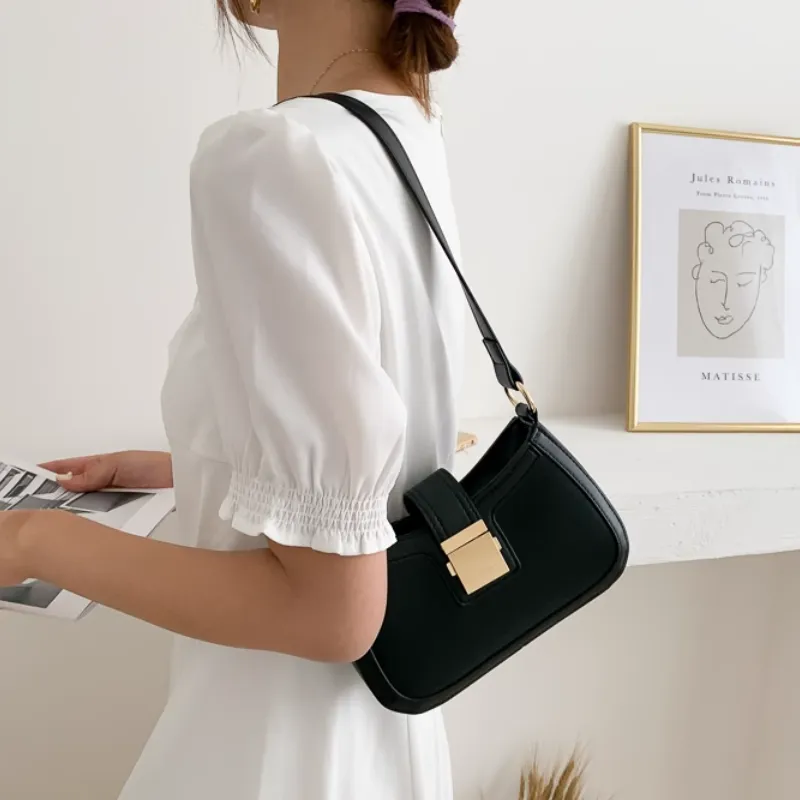 Simple Basics Handbag Women-1