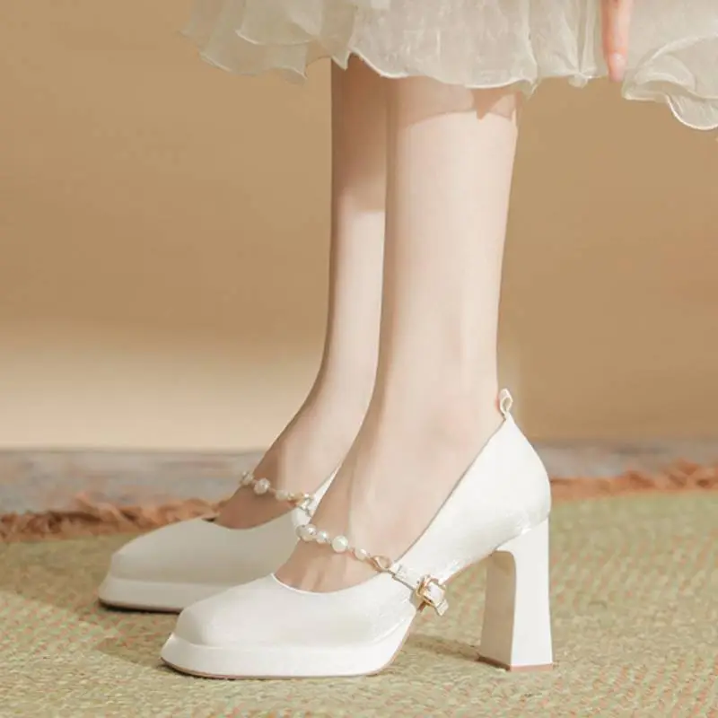Fashionable Pearls High Heels-10