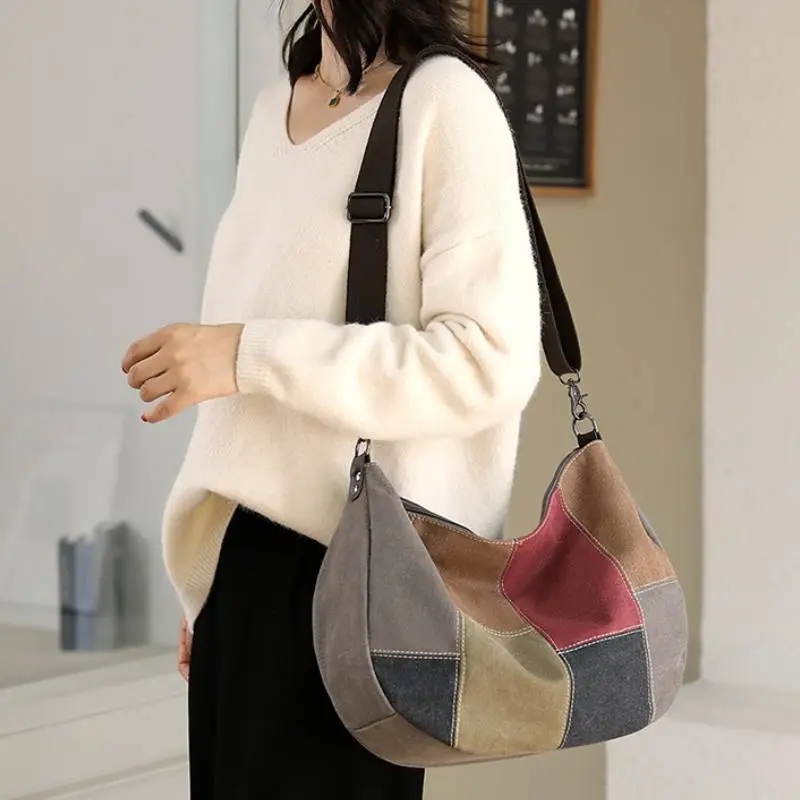 Retro Fashionable Shoulder Bag-1