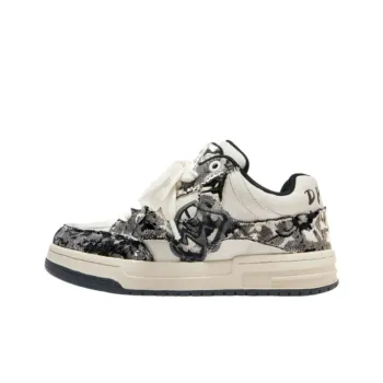 New Fashion Designer Destruction Canvas Board Shoes