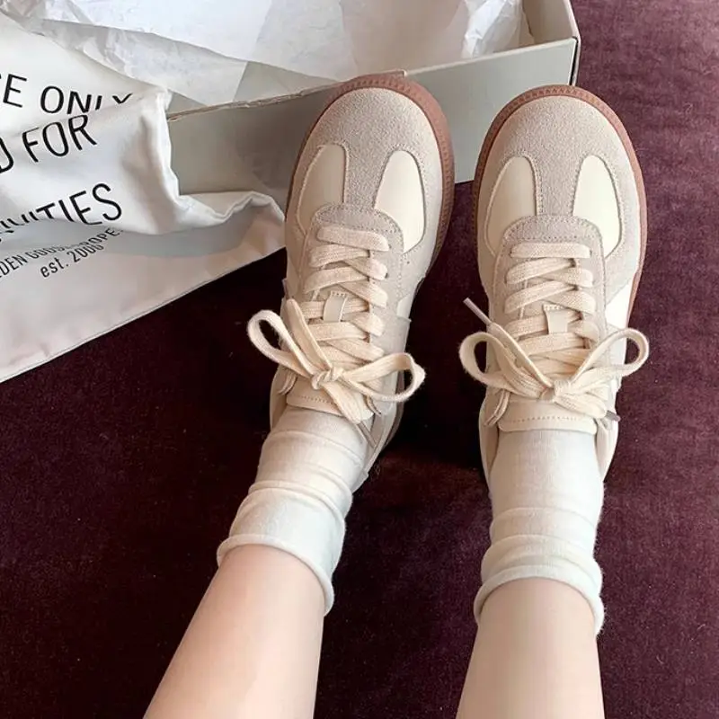 Retro Casual Skateboarding Shoes-1