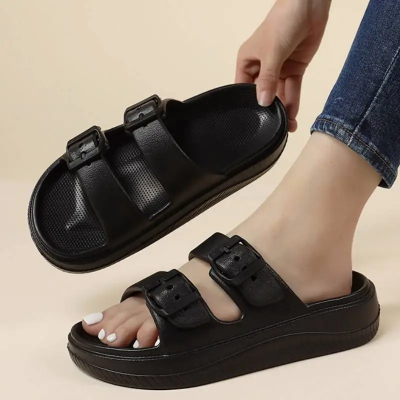 Fashionable Casual Beach Sandals-1