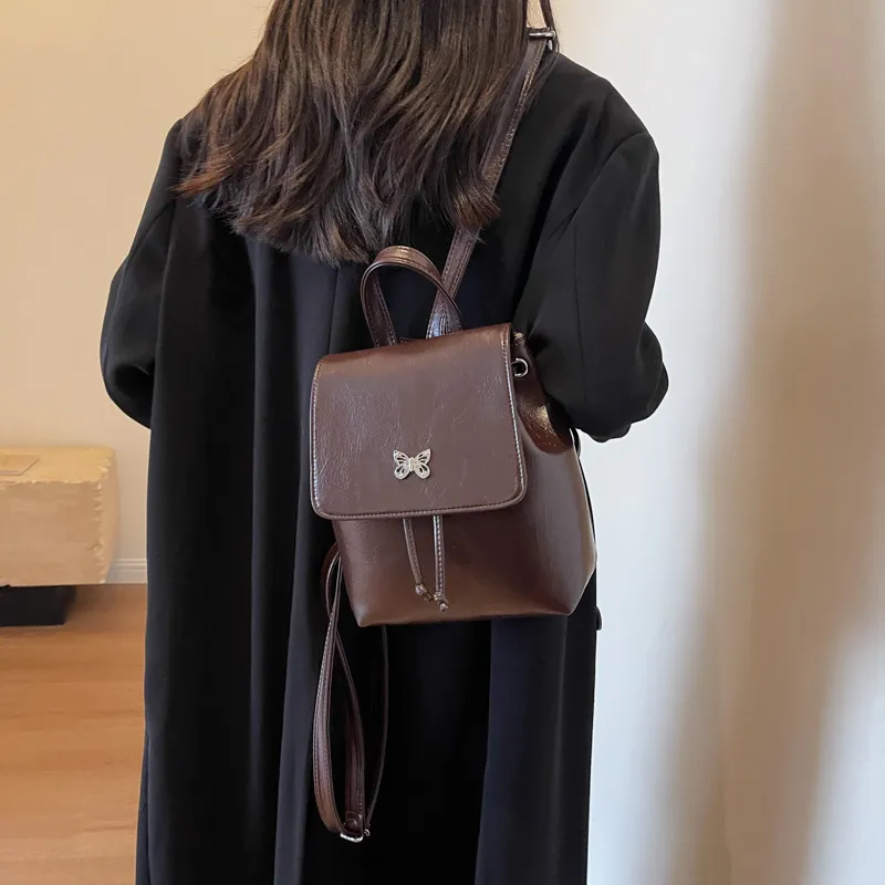 Fashionable Basics Backpack-1
