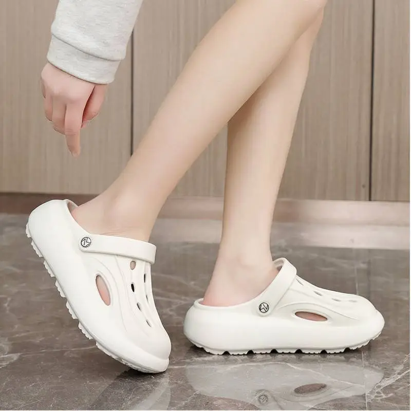 Casual Plain Clogs-1