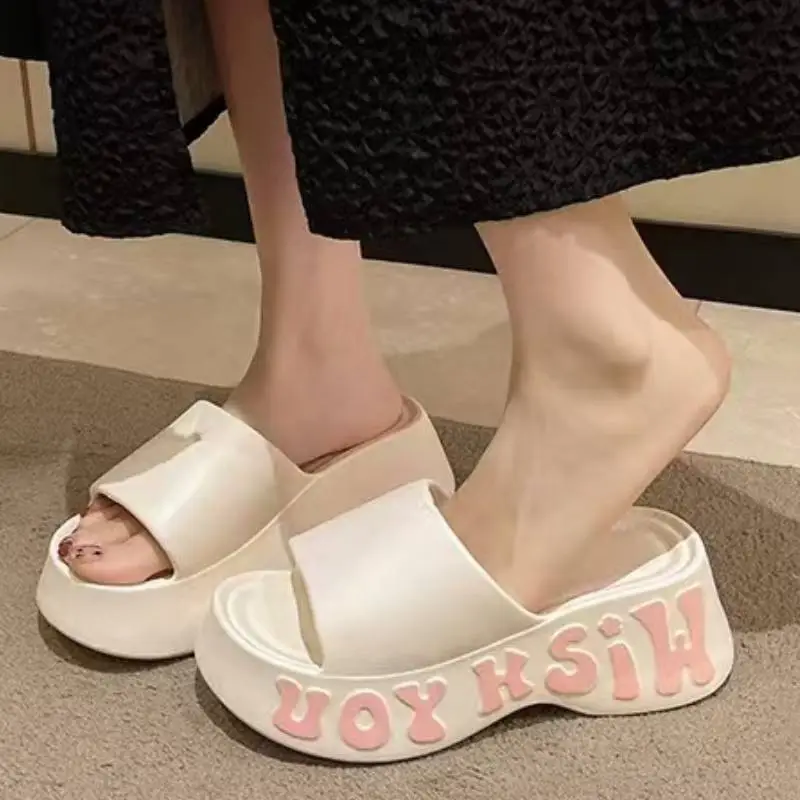 Fashionable Simple Flip Flops-5