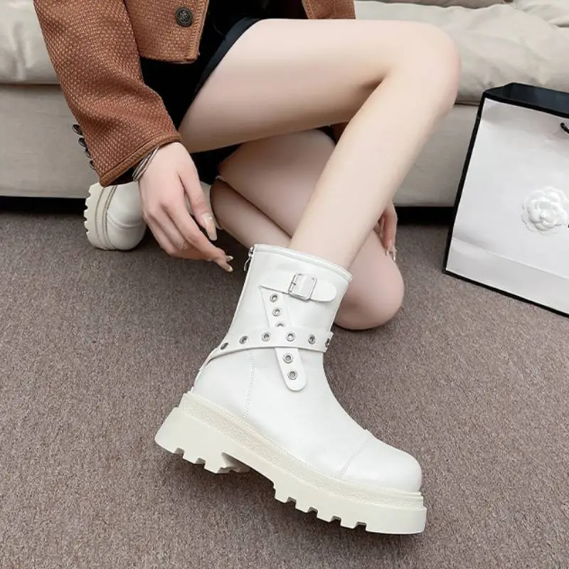 Elegant Simple Ankle Boots-5