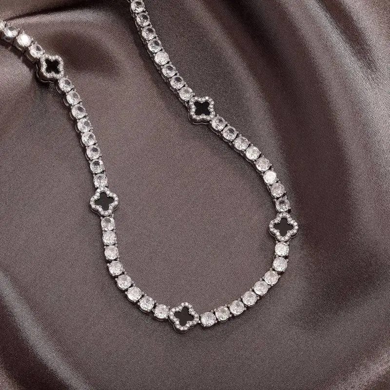 Simple Funky Necklace-2