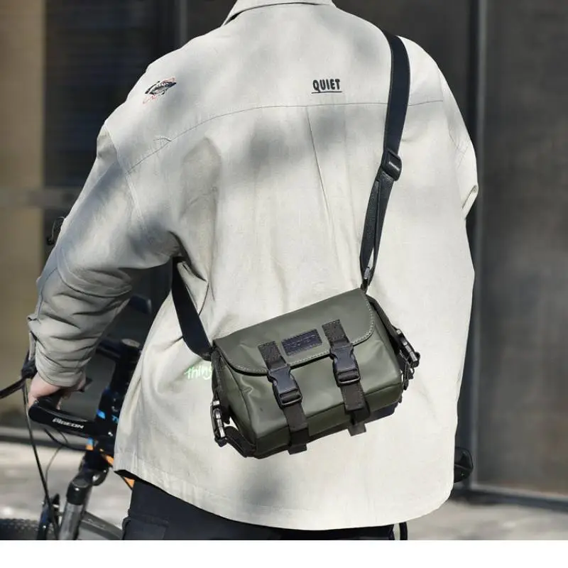 Fashionable Casual Crossbody Bag-1