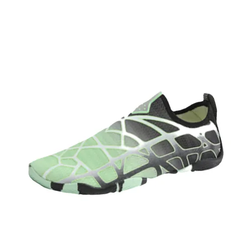 Casual Breathable River Trekking Shoes